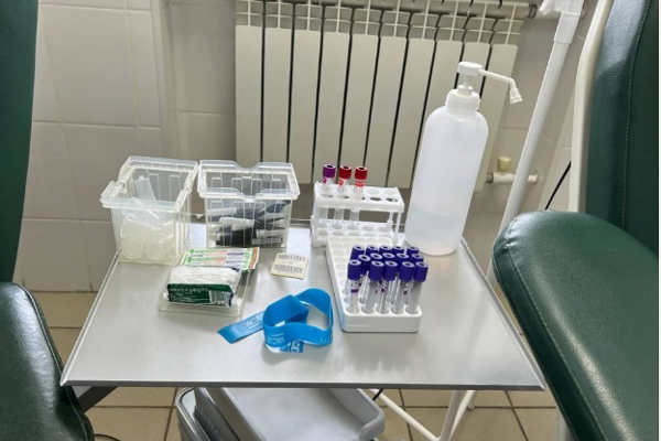 В Барнауле студенты дали старт Всероссийской акции по сдаче крови на генное исследование