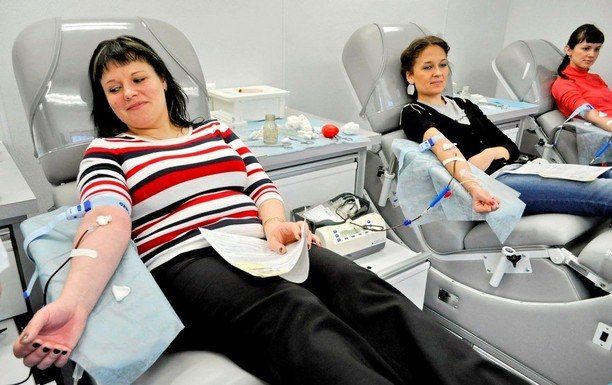 ВЛЮБЛЕННЫЕ ПАРЫ 15 ФЕВРАЛЯ СМОГУТ СТАТЬ ДОНОРАМИ КОСТНОГО МОЗГА