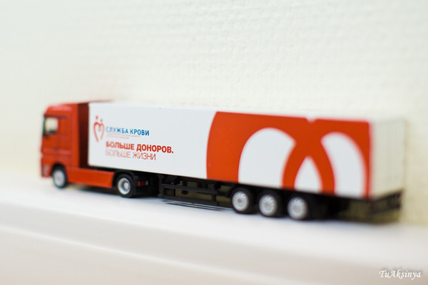 Центр крови на колесах проводит донорские акции в Калмыкии