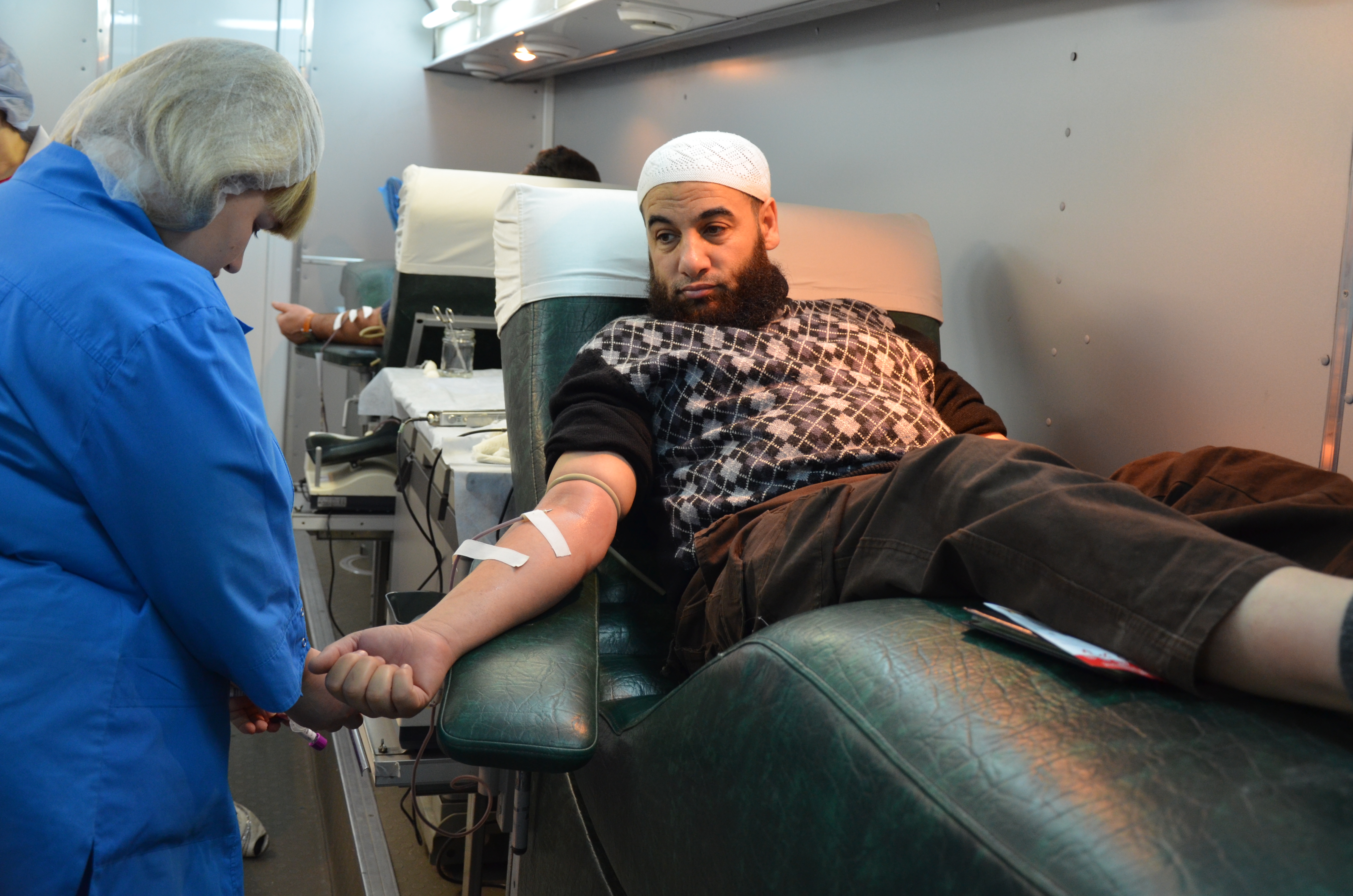 Прихожане Соборной мечети Саратова пополнили банк крови 11-ю литрами