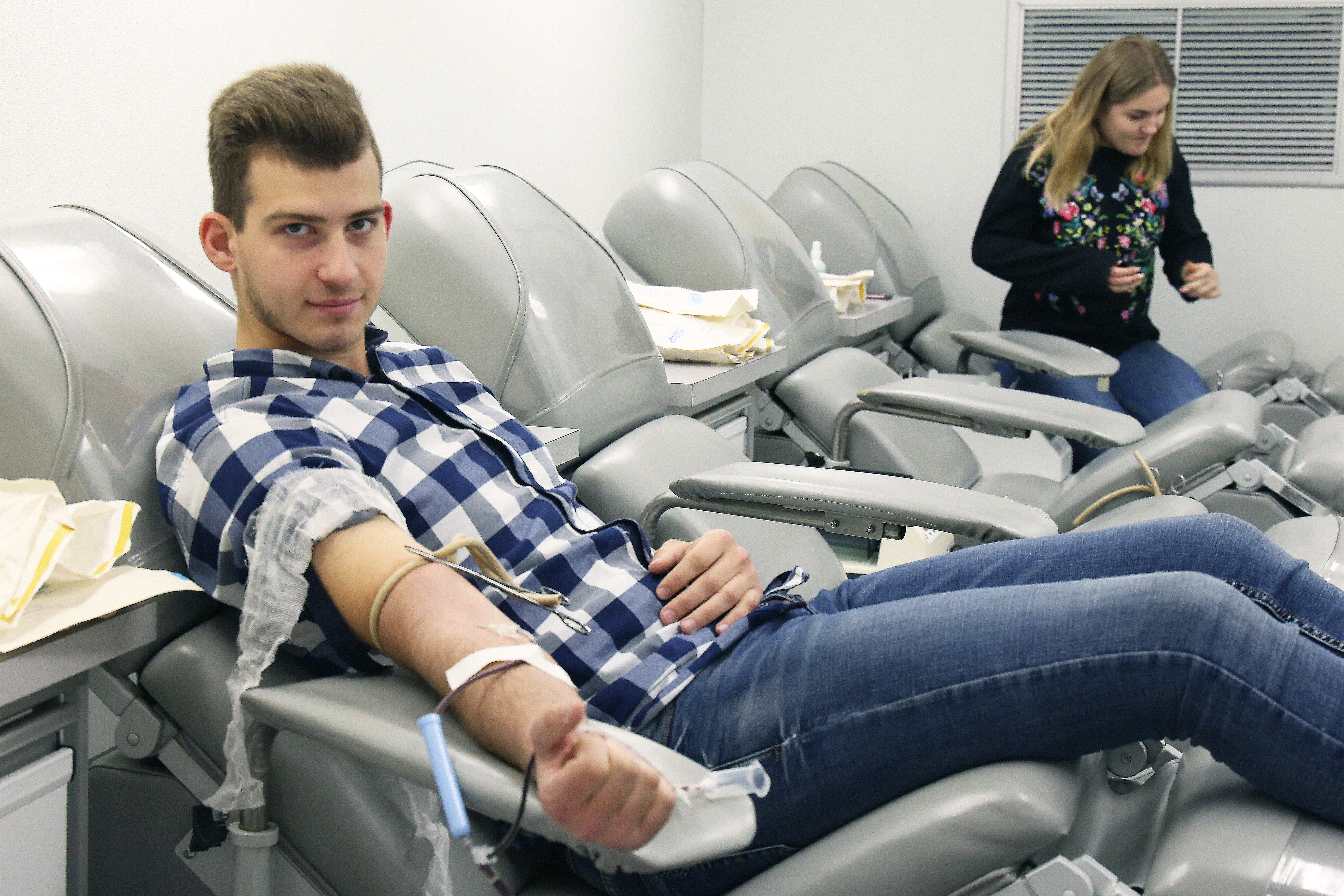 В Омском АО «ЦКБА» прошел День донора