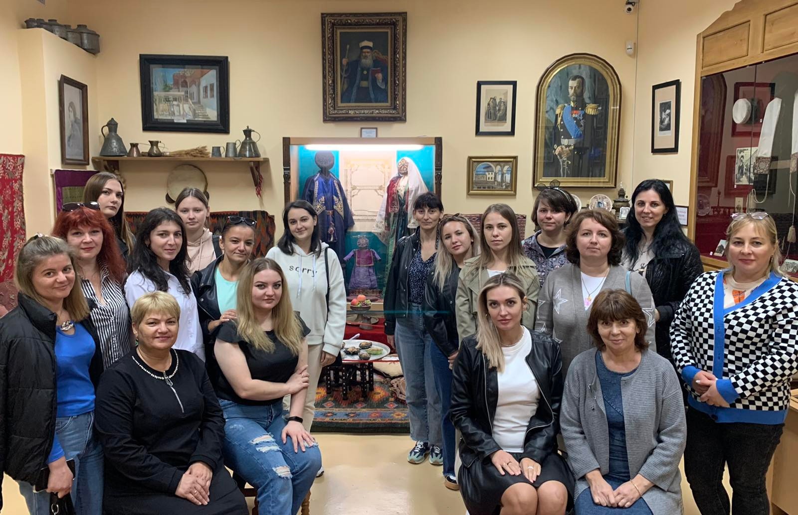 Экскурсия доноров Евпаторийского филиала в «Музей истории и этнографии крымских караимов им. С.И. Кушуль»