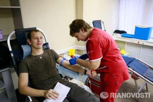 Спасти жизнь за двадцать минут: День донора прошел в РИА Новости