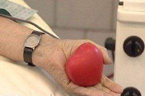  Полицейские Мурманского управления вневедомственной охраны пополнили банк крови на 10 литров