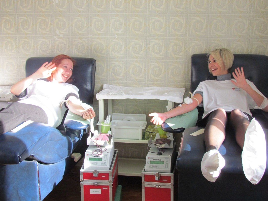  Заправить мотоцикл и сдать кровь…