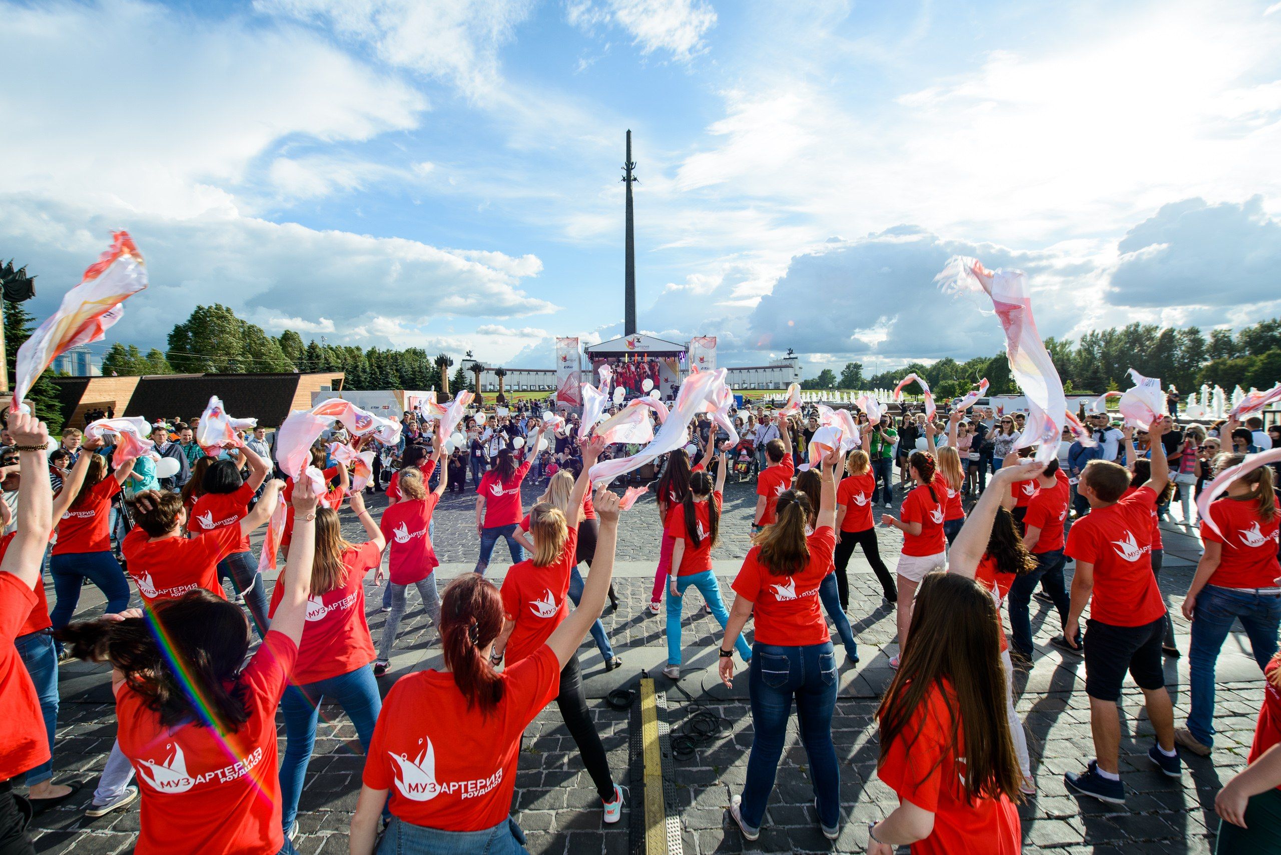В Москве стартовало роудшоу МУЗАРТЕРИЯ
