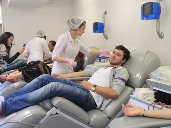 День донора состоялся на Международном молодежном образовательном форуме «Каспий-2013»