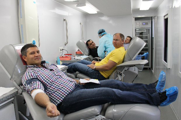 В День города более 120 челябинцев поделились кровью