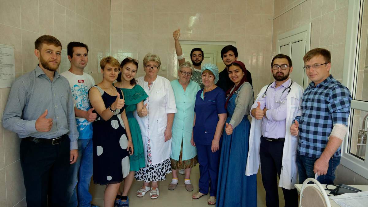 Мы не проливаем кровь - мы ею делимся!