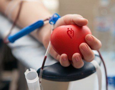 Хоккейная команда «Сибирь» провела донорскую акцию среди болельщиков