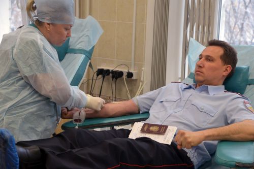 Пермская краевая станция переливания крови провела акцию «В капле крови - океан жизни»