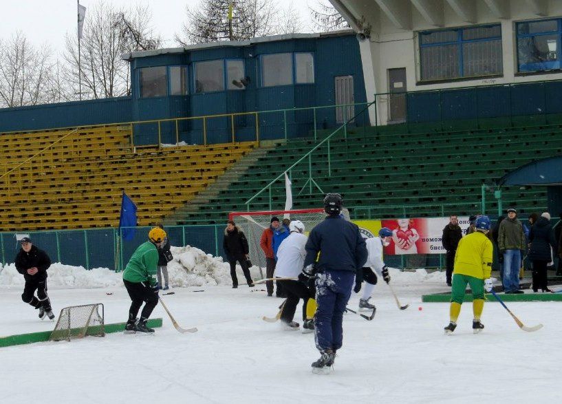 Сотрудники Архангельской станции переливания крови выступили на ежегодном турнире по хоккею
