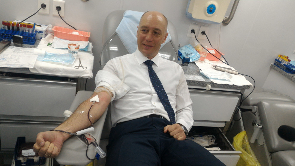 В Национальный день донора сдать кровь решили более 200 южноуральцев