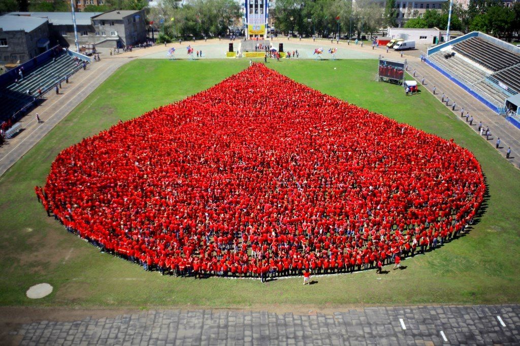 Жители Ивановской области превратятся в гигантскую каплю крови 