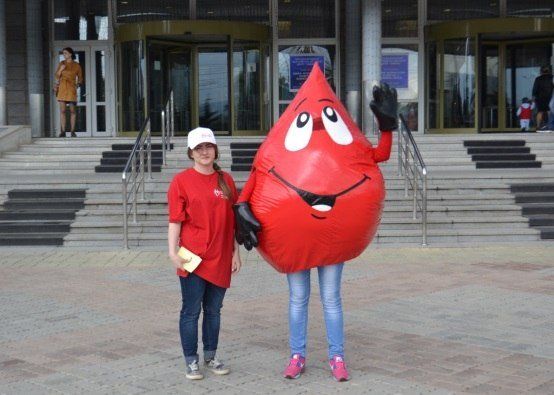 В Калмыкии прошла донорская акция «Полицейские на страже здоровья детей»