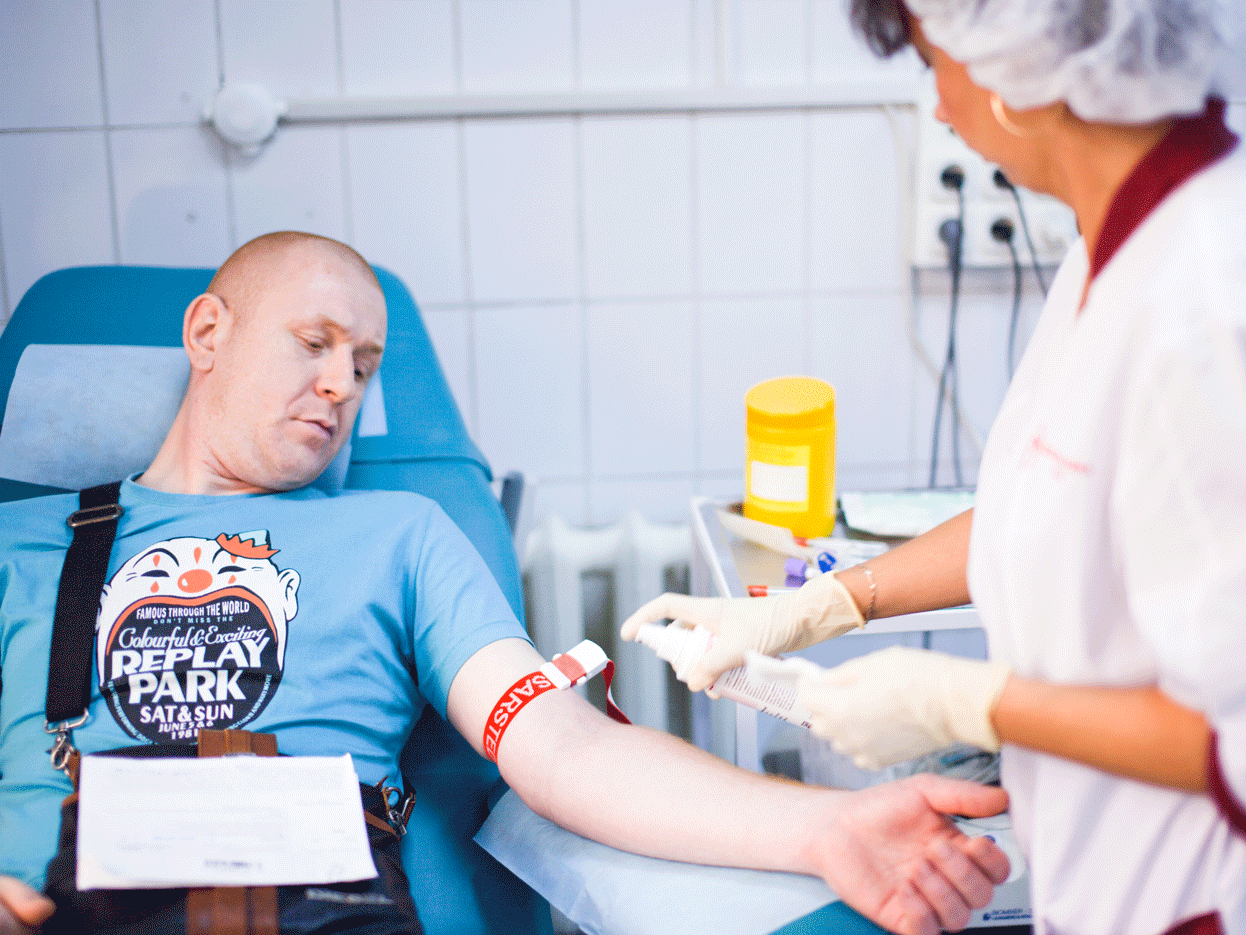 В Ставрополе прошел первый в 2017 году день донора среди сотрудников Сбербанка