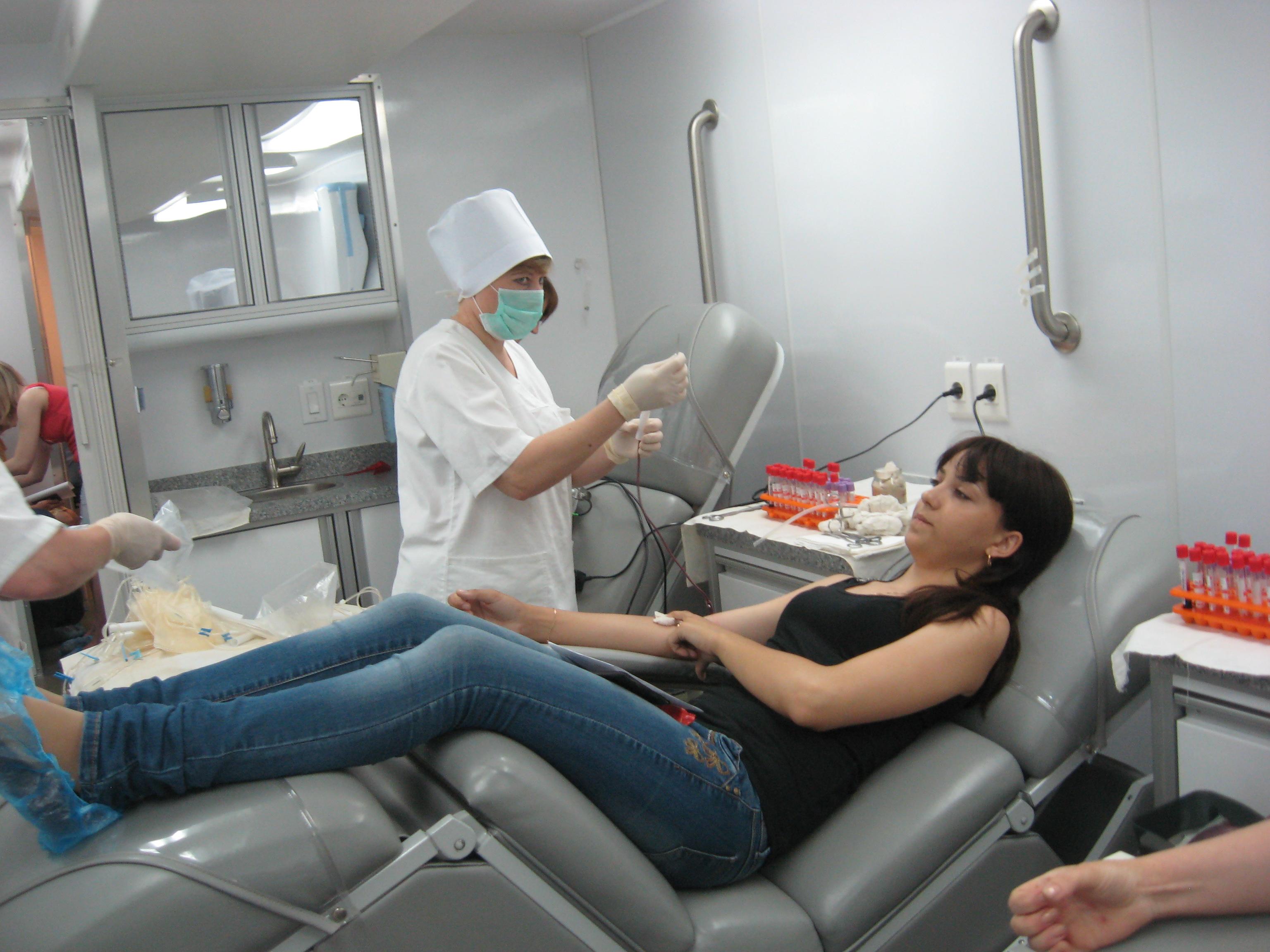 Мичуринцы поделились кровью