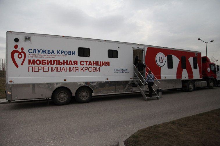 Выездная бригада службы крови работает в трех районах Алтайского края