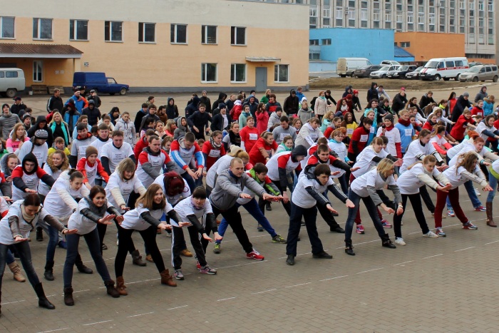 В Саранске отметили День здоровья коллективной зарядкой