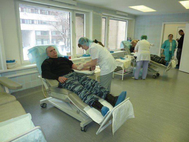 В Москве сотрудники ОМОН сдали кровь для детей с онкологическими заболеваниями