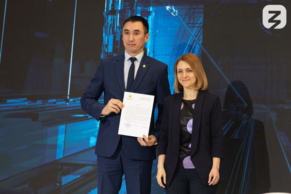 Территориальные органы ФССП России награждены за вклад в развитие донорства