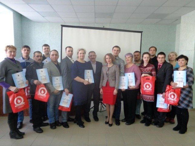 В Красноярске прошло вручение знаков «Почетный донор России»