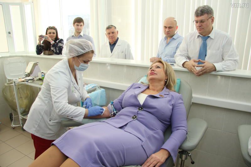 Депутаты приняли участие в благотворительной донорской акции