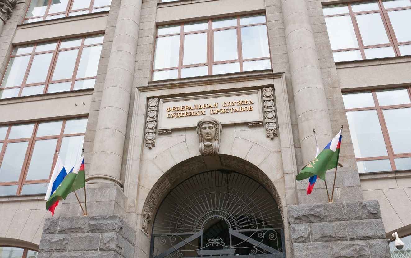 Адыгейские приставы подарили свою кровь