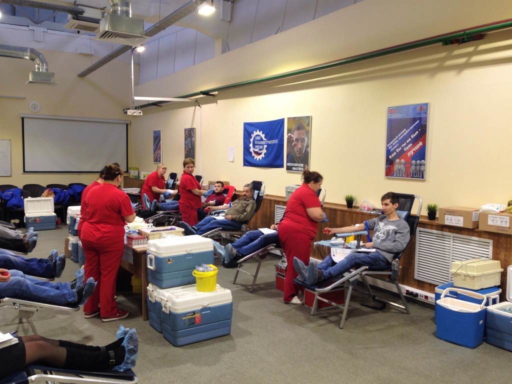 Сдавая кровь, спасаем жизнь