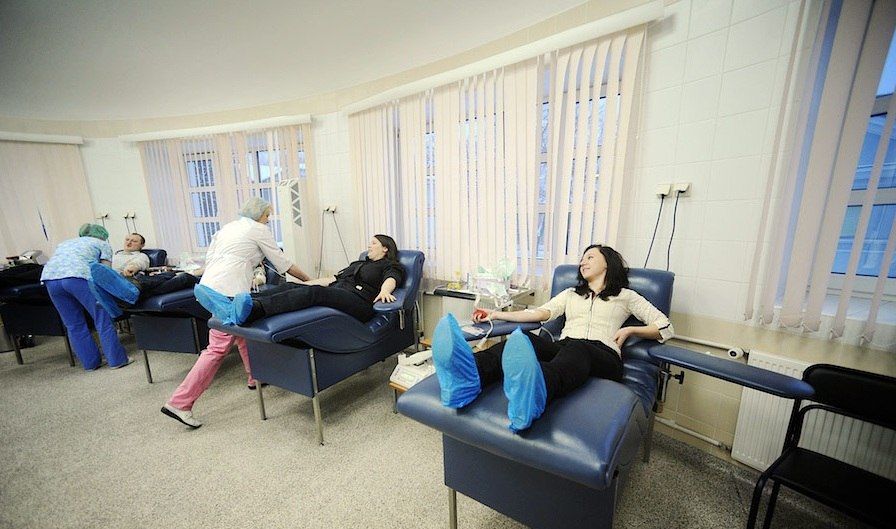 Рокеры из группы «Слот» вместе с фанатами поддержали донорскую акцию «Мы — одной крови»