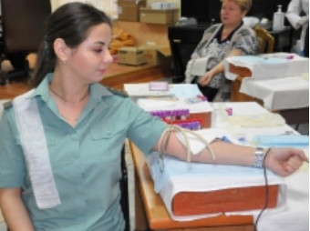 Судебные приставы приняли участие в донорской акции «Стоп ВИЧ/СПИД»