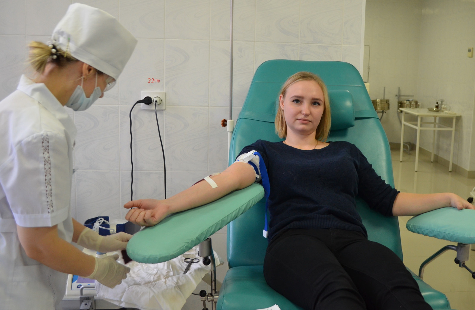 На службе государству - в служении обществу!