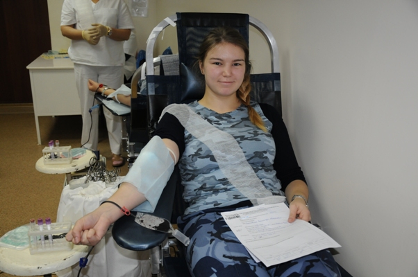 Вологодские курсанты поддержали больных детей