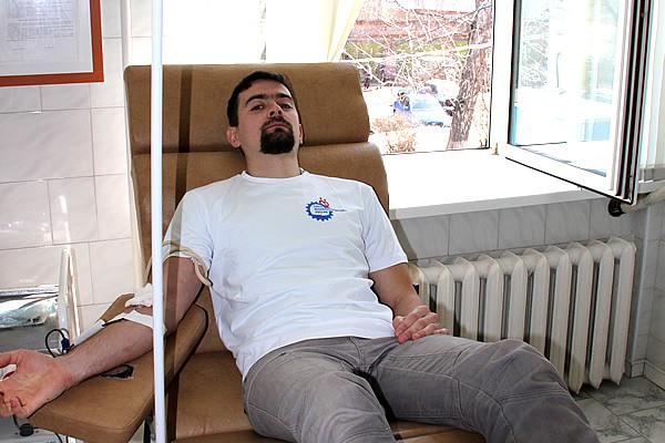 Сотрудники Воронежского самолетостроительного общества стали донорами крови