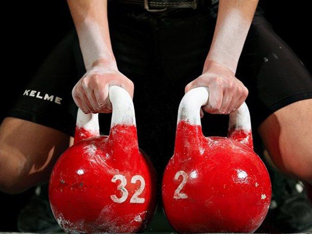 В Запорожье спортивные звезды сдали кровь для онкобольных детей